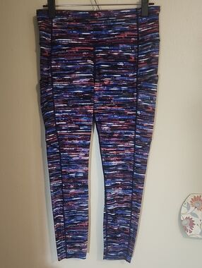 Lululemon Speed Up Crop 7/8 Legging Hinshu Alpine White Multi Size 10